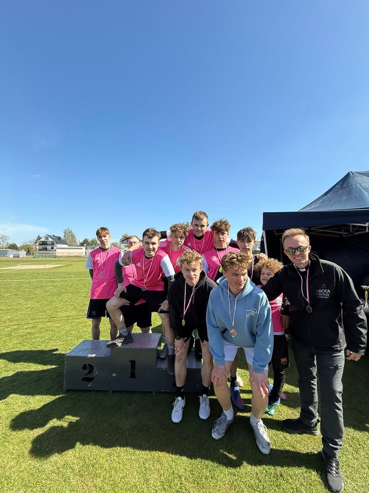 Parafia św. Jana Chrzciciela w Sierakowicach