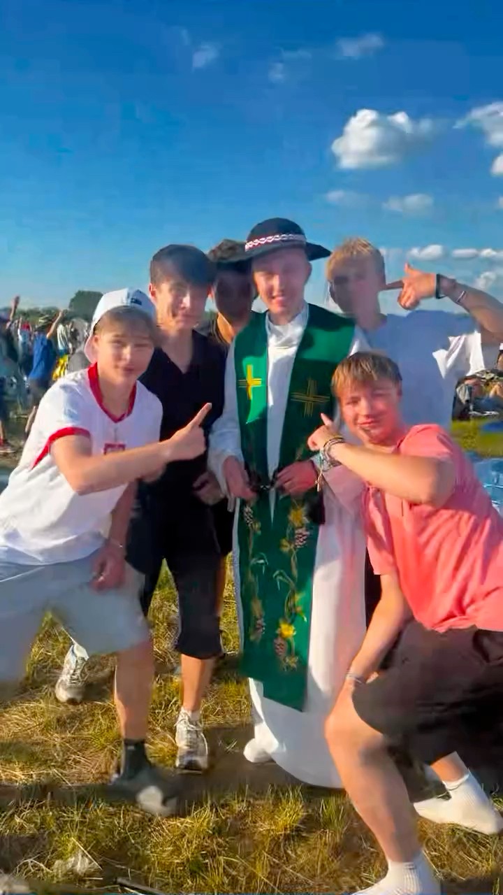 Parafia św. Jana Chrzciciela w Sierakowicach